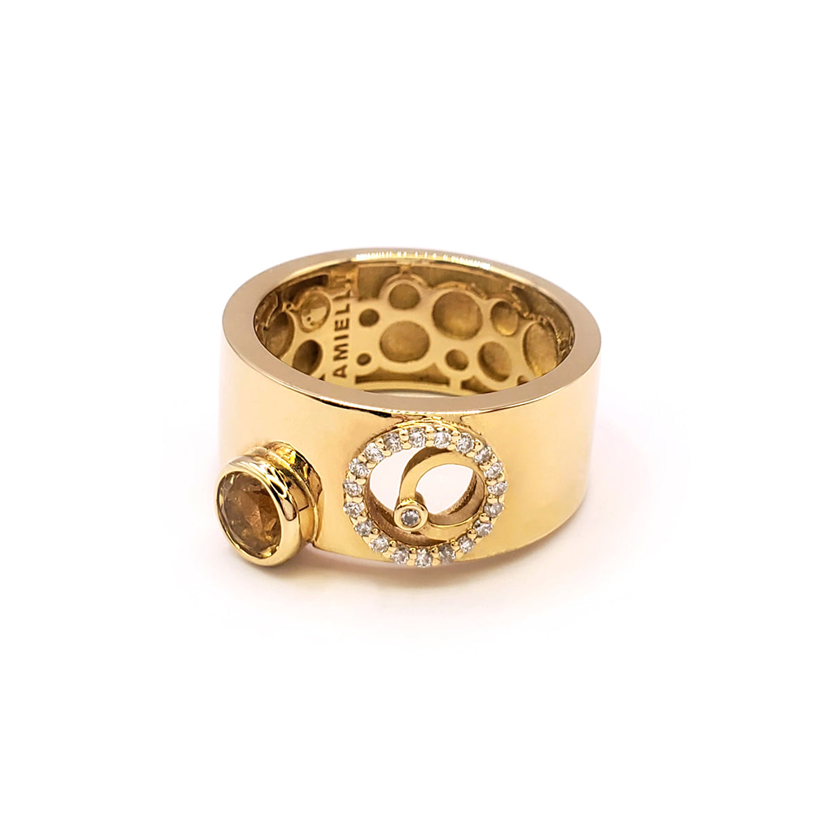 Yellow Gold Fashion Ring with Diamonds and Citrine - AM7001